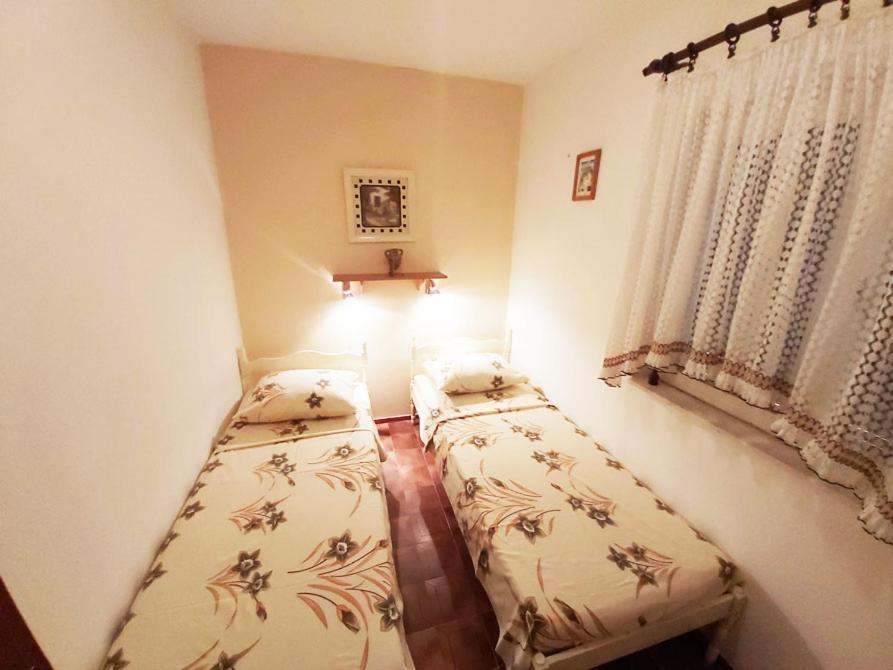 Apartments Carmen Vinišće 外观 照片