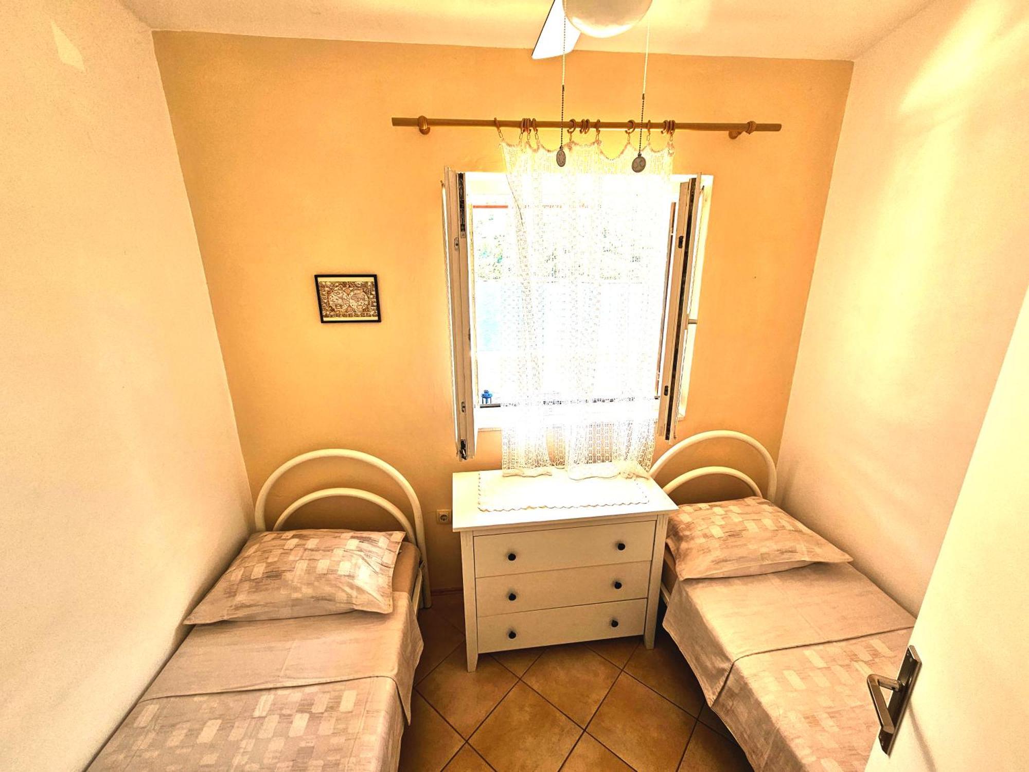Apartments Carmen Vinišće 外观 照片